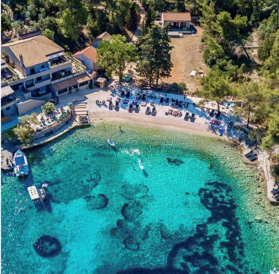 Little Green Bay Hotel Hvar Island Bagian luar foto